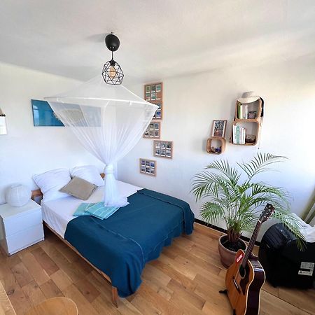 Cosy Studio En Etage Residence Front De Mer 팔라바 레 플로 외부 사진