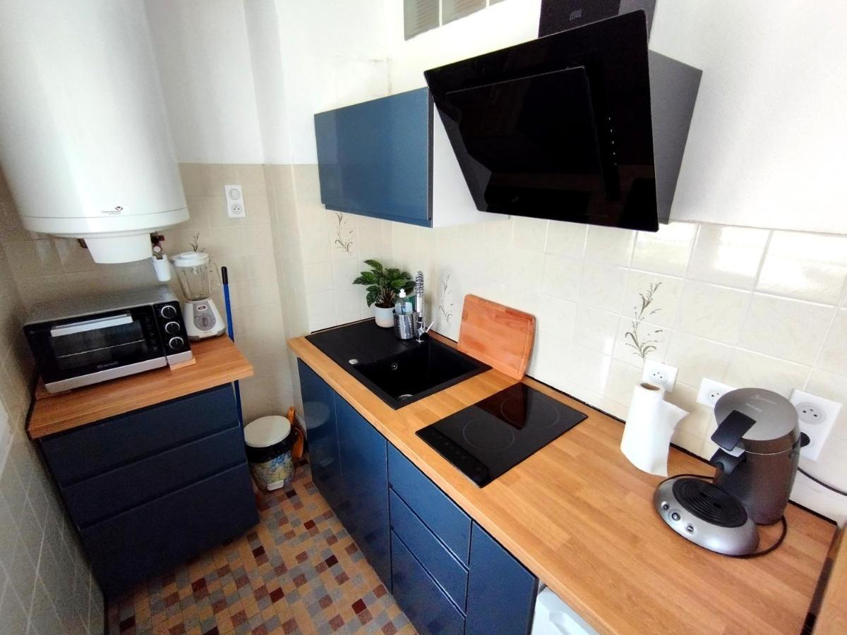 Cosy Studio En Etage Residence Front De Mer 팔라바 레 플로 외부 사진